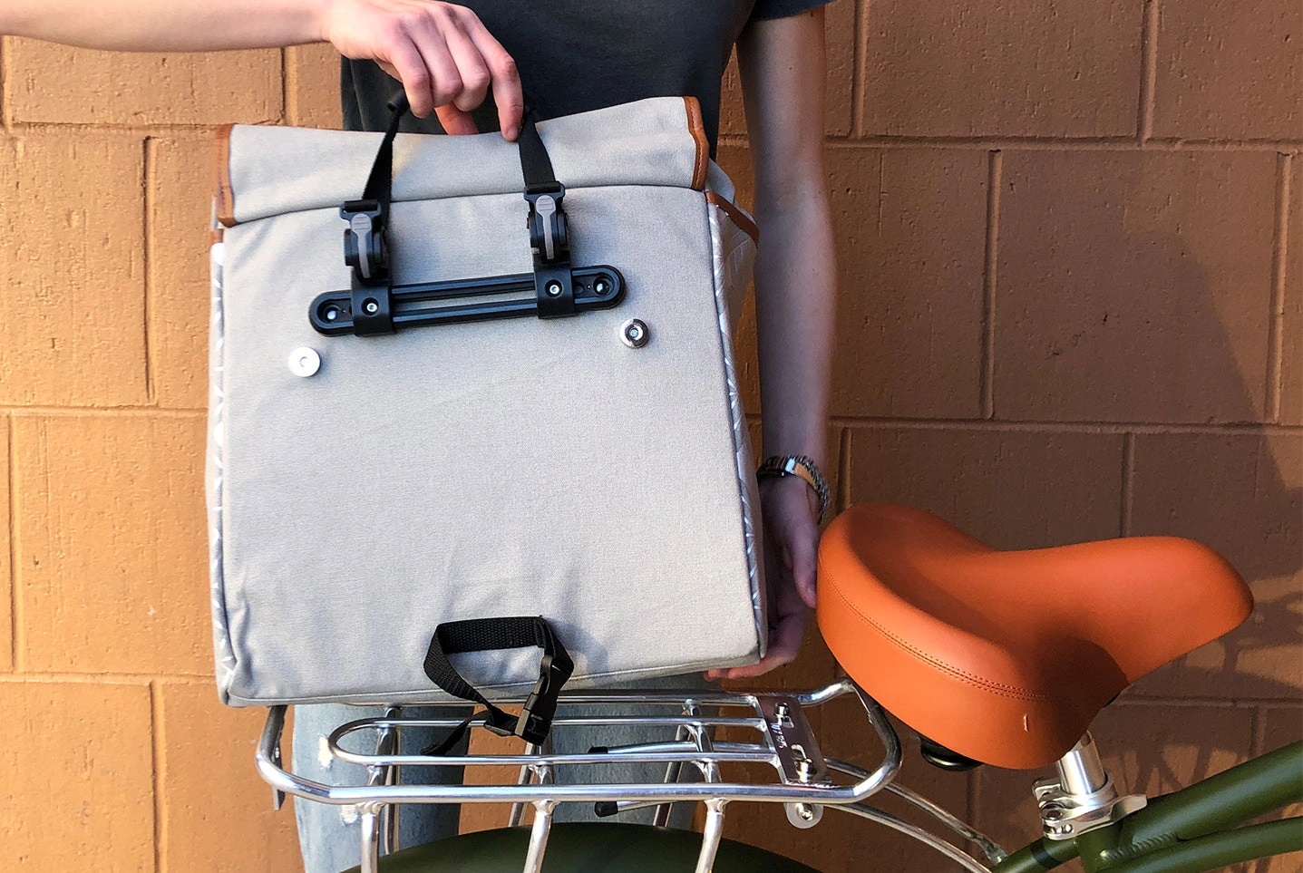 174 Hudson – Elegante Pannier Umhängetasche, stilvoll & zeitlos.